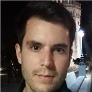 Profesor de Historia, Geografía e Historia del Arte. Espelizado en Edad Moderna con el máster de estudios históricos avanzados y con el MAES